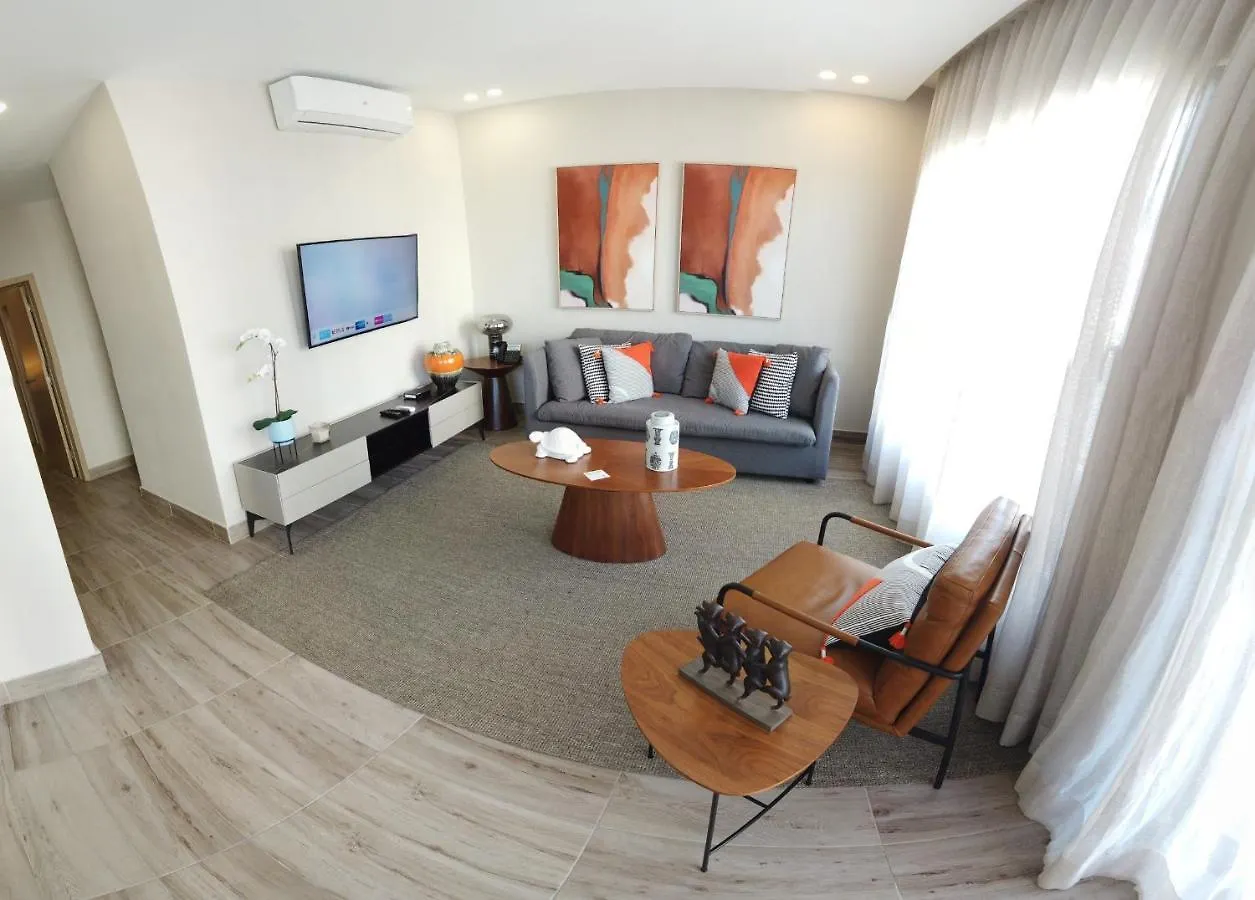 Regatta Living Hotel By Mint 산토도밍고 4*,