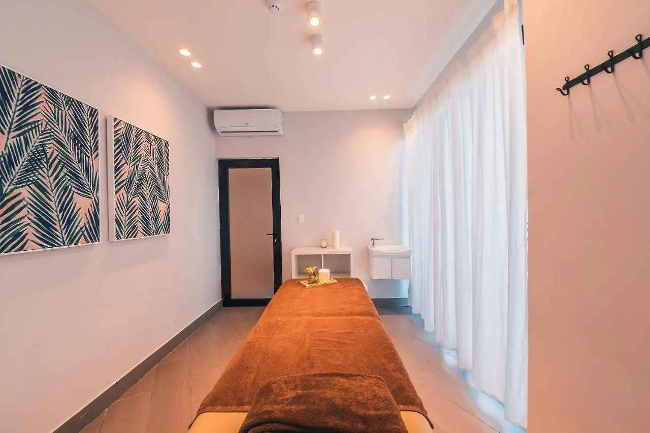 Regatta Living Hotel By Mint Santo Domingo Aparthotel